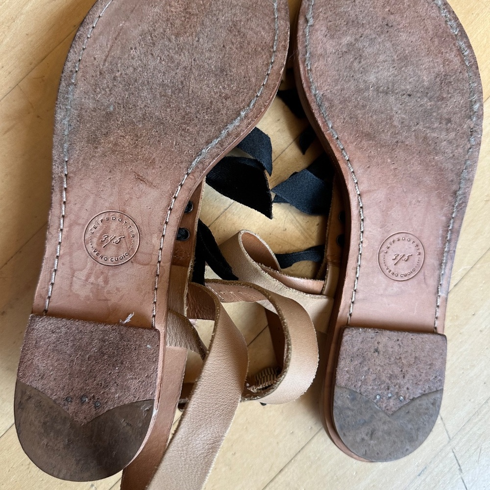 Anthropologie Leifsdottir Ulrika Tan, Black Bows Flat Sandals, 37.5, CB2359 - Picture 4 of 5